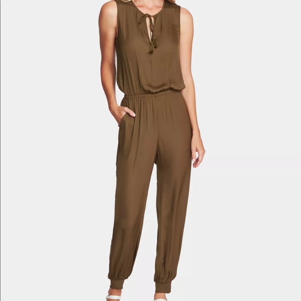 VINCE CAMUTO XXS Green/Brown Sleeveless V Neck Jumpsuit
